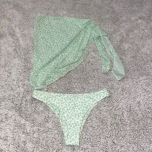 SHEIN green cheetah print cheeky bottoms with sheer skirt cover up. Size XS
